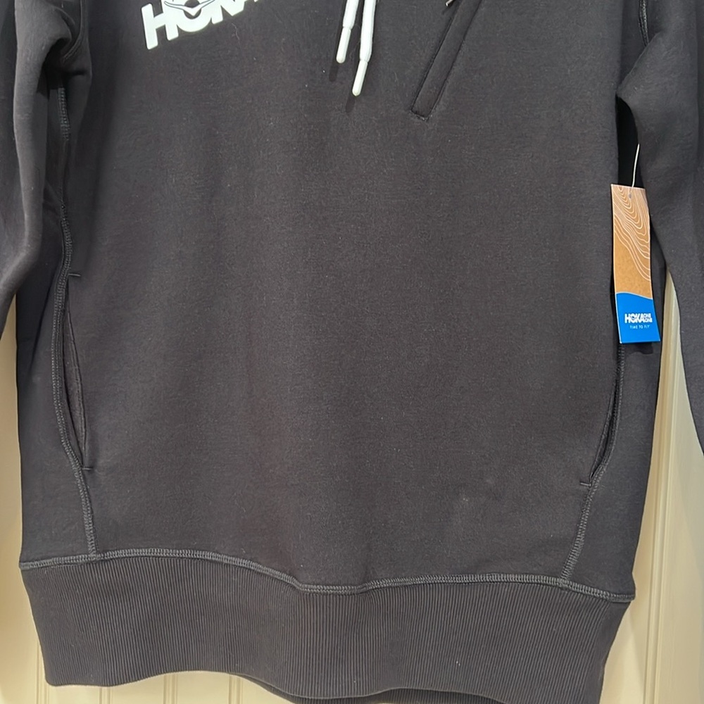 NWT Hoka One One black hoodie - Picture 4 of 10
